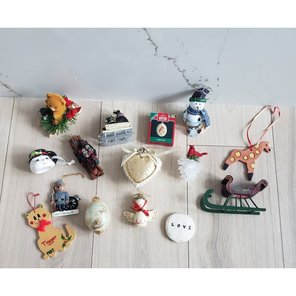 Vintage Christmas Ornament Lot Snowman Angel Sleigh Bear‎ Hallmark Mixed Decor